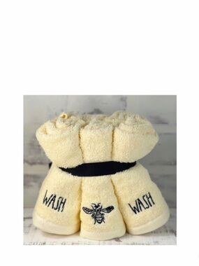 NEW Rae Dunn Wash Bee Yellow Washcloths Set of 6 🐝